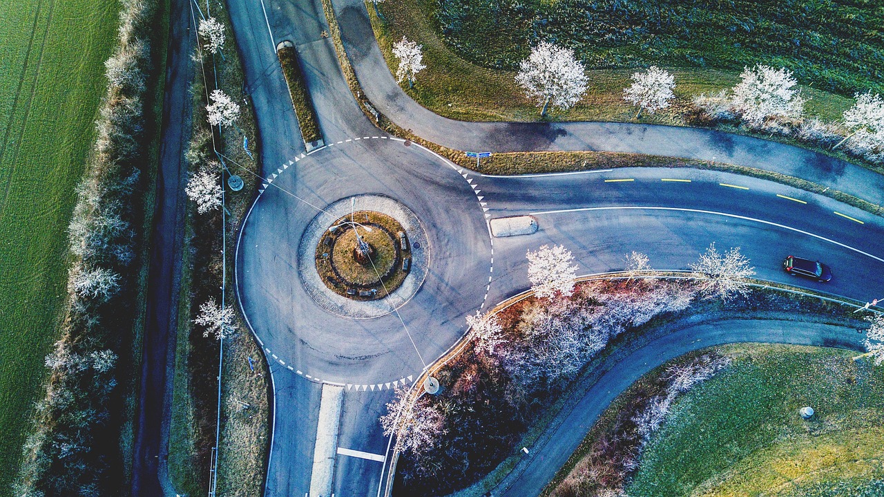 国足球迷见证绝杀时刻，无奈提前离场